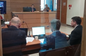 Caso Injurias: Tribunal excluye pruebas clave presentadas por el gobernador Jorge Flies