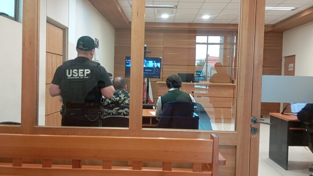 Dos conductores ebrios quedan con arraigo tras provocar accidentes en Punta Arenas