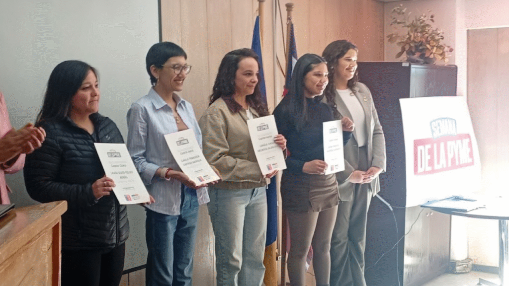 Sercotec Magallanes certifica a 42 emprendedores y fortalece la economía local con fondos de fomento