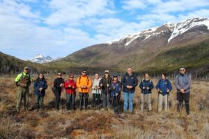 Realizan operativo interinstitucional en Isla Navarino para evaluar la ruta patrimonial hacia Lago Windhond