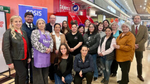Fosis e inauguración de Feria de Emprendimiento con diez expositores en el Mall Espacio Urbano de Punta Arenas
