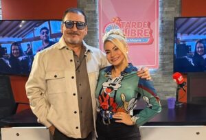 Folclorista Juan Vargas es reconocido por la SCD tras cumplir 50 años de trayectoria en la música magallánica