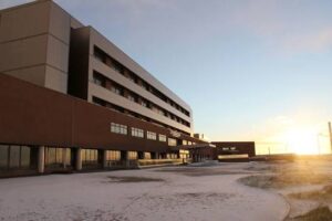 Hospital Clínico garantiza autonomía y continuidad de atención tras falla en sistema eléctrico