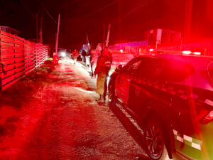 Carabineros ejecuta masiva ronda nocturna en el centro de Punta Arenas contra carreras clandestinas y autos con troneras