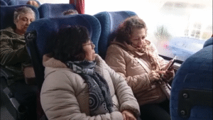 Treinta adultos mayores de Punta Arenas disfrutaron del fin de semana en Última Esperanza