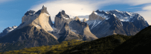 Conaf expulsa a dos turistas españoles sorprendidos fumando en zona no autorizada de Torres del Paine